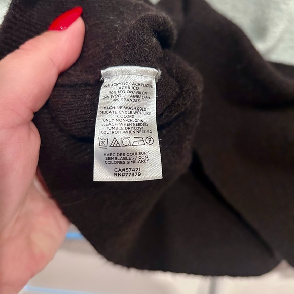 Ann Taylor Wool Blend Drop Shoulder Sweater Size M - Picture 6 of 6